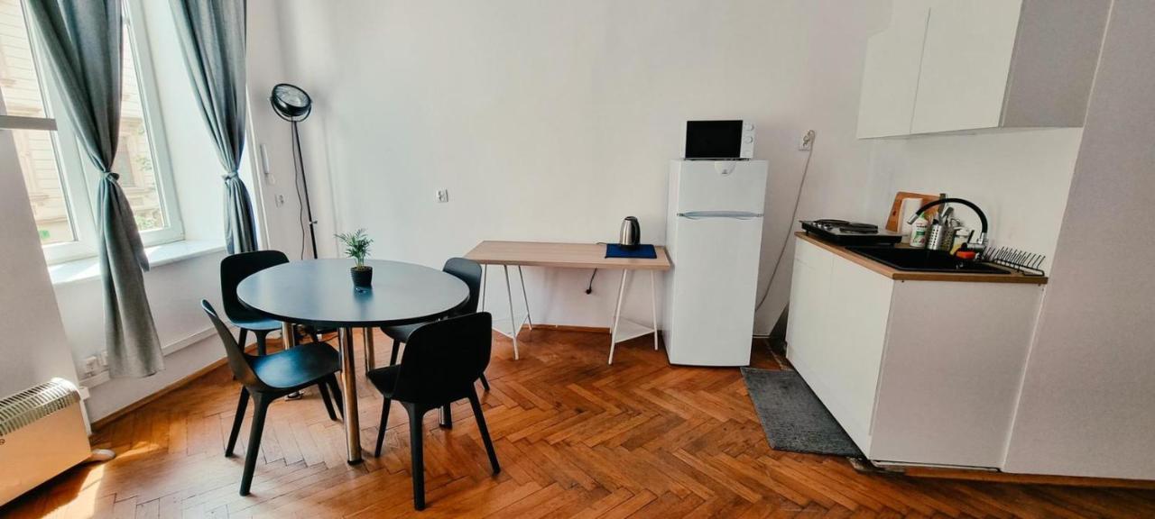 Batorego Apartment 克拉科夫 外观 照片